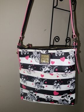Dooney & Bourke Disney Leather SweetHearts Minnie Mickey Mouse Crossbody Purse